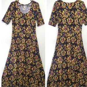 🌼 LulaRoe multi color floral maxi dress, scoop neck, elbow length sleeves. XL
